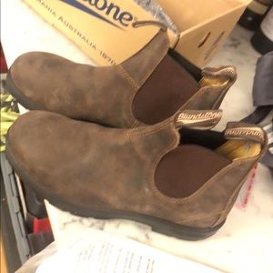 blundstone boots size 8.5 men’s, 10.5 women’s.